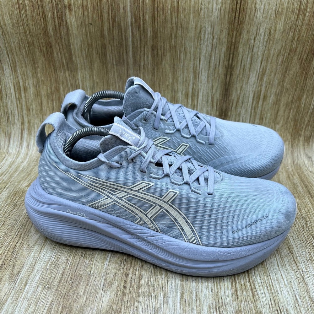 ASICS Gel-Nimbus 27 Women's Size 10 Grey Running Shoes Sneakers 1012B753